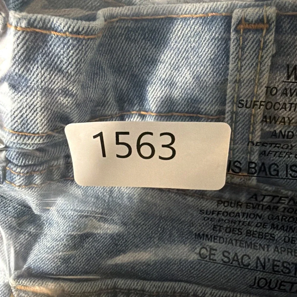 Levis 550 Straight Leg Blue Jeans Mens 42 X‎ 34 (FITS 42 X 33) Denim Cotton